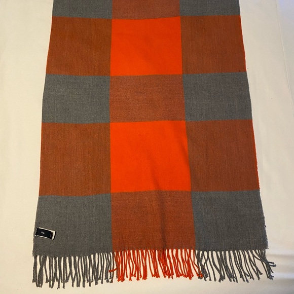 Unisex Acrylic scarf - Picture 1 of 3